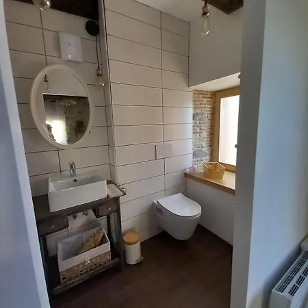 Сasa de vacaciones La Maison Au Camelia *
